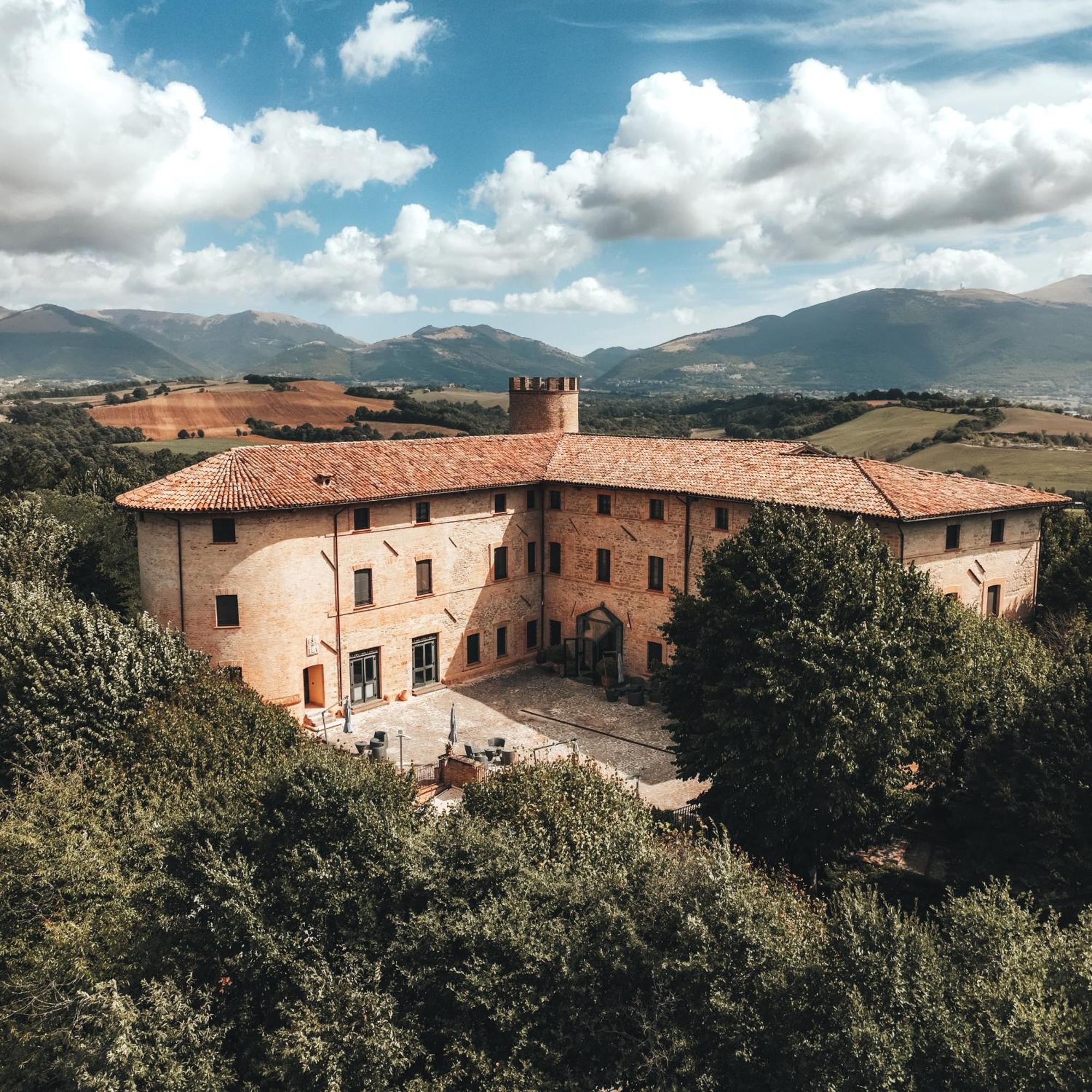 Villa Castello Di Baccaresca Branca Exterior foto