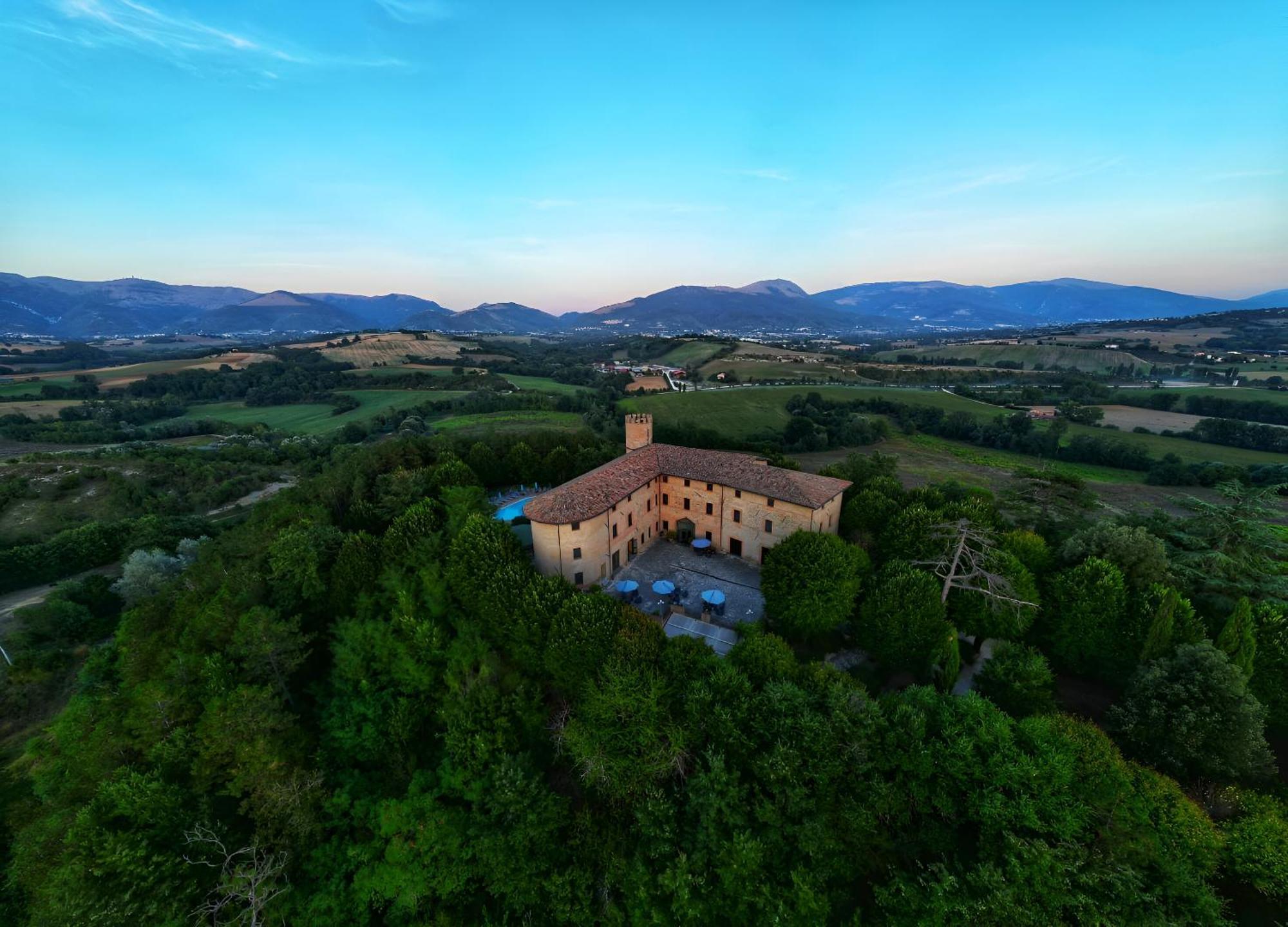 Villa Castello Di Baccaresca Branca Exterior foto