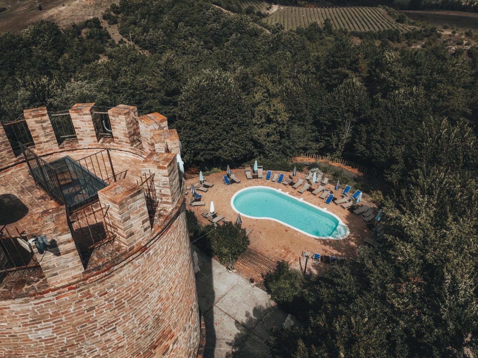 Villa Castello Di Baccaresca Branca Exterior foto